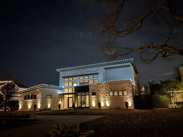 outdoor-holiday-lighting-dallas-tx